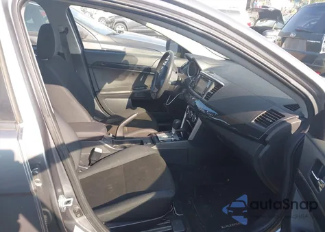 2017 Mitsubishi Lancer Es/Se/Sel z USA, uszkodzony, nr VIN JA32V2FW7HU000470